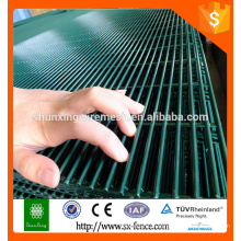 China Supplier Manufacturing company 358 security fence prison mesh,security fence